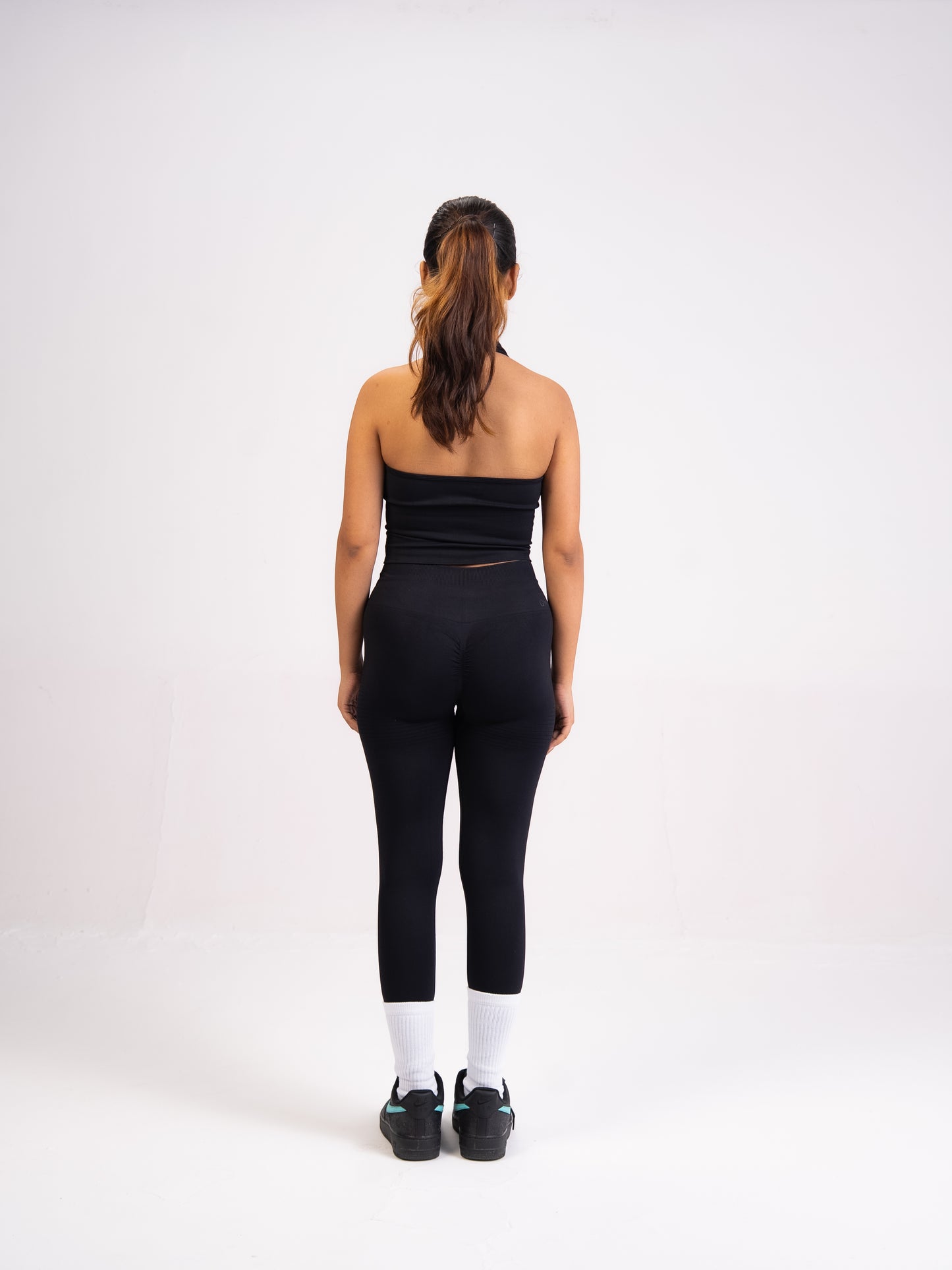 Black Velvet-Daily Pour Leggings