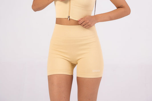 Dirty Martini-Short Pour